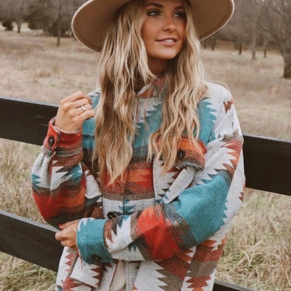 Cozy Blue Red Tribal Print Button up Jacket Shacket Luxe - Picture 2 of 6